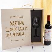 Kit con Vino Cune Crianza con caja grabada