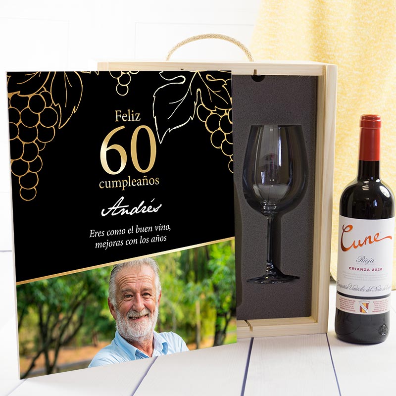 Regalos personalizados: Kits regalo: Kit con Vino Cune Crianza con caja impresa