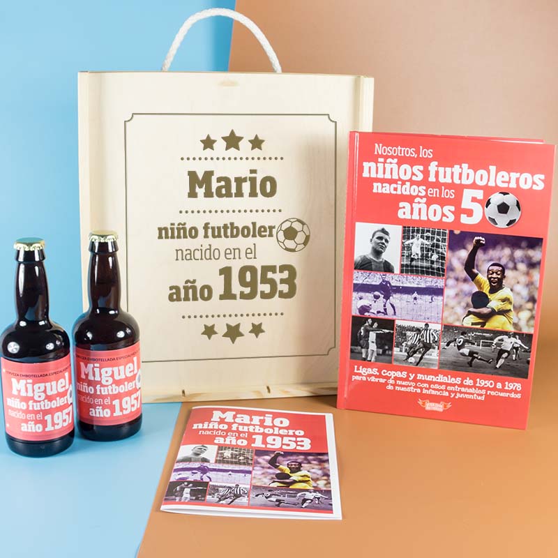 vagón Evaluable Hacia fuera Kit futbolero con libro y cervezas personalizada